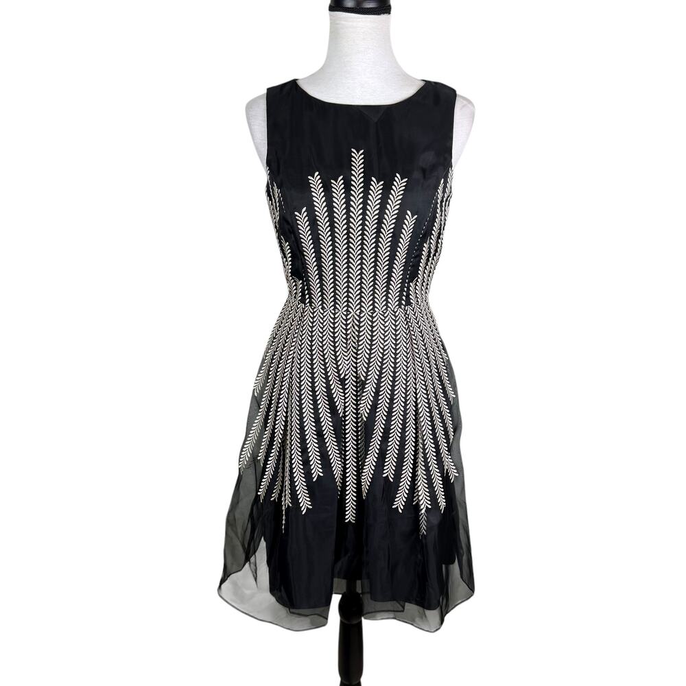 Cremieux Black Organza Embroidered Sleeveless Fit & Flare Cocktail Evening Dress